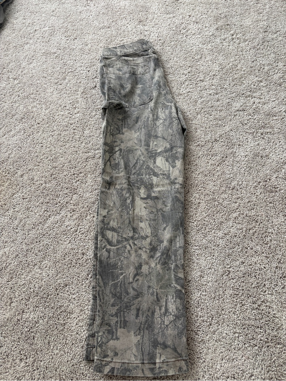 Hollister Men's Camouflage Cargo Pants - Gray/Olive Tone